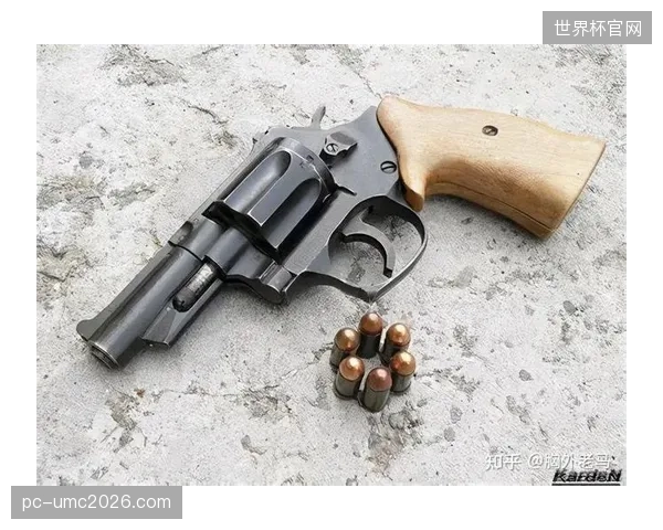 面对跑动能力更强的瑞士队，卡塔尔中场恐陷入体能消耗战，比赛后60分钟的控制力是关键。